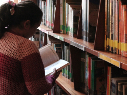 club de lectura "mujer y ciencia"